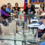 Equipo médico de Bolívar establece plan de acción 1×10 del Buen Gobierno
