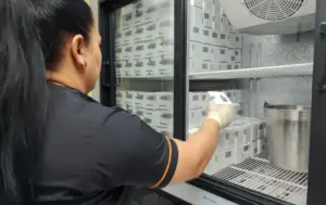 Mérida: IAHULA recibió más de 55 mil fármacos para la atención de pacientes oncológicos