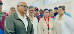 Autoridades nacionales de salud consolidan políticas de atención en el Hospital Universitario de Maracaibo