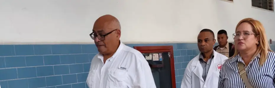 Dr. Alejandro Rhode