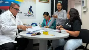 Supervisan operatividad de espacios de atención integral en el Materno Infantil Hugo Chávez Frías