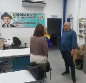 Ministerio de Salud se mantiene desplegado en centros hospitalarios y campamentos de Caracas