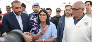 Presidenta de la República visitó hospital móvil instalado por el Estado de Qatar en Caracas