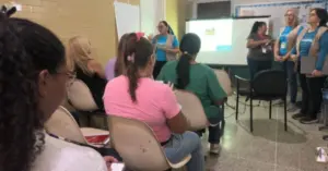 Ofrecen herramientas de primeros auxilios psicológicos a personal de salud en el Ambulatorio La Guaira