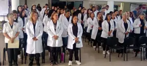 MinSalud entregó 63 certificados a asistentes de laboratorio clínico para garantizar respaldo legal y profesional