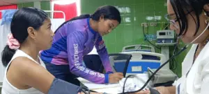 Alianza municipal fortalece la atención médica gratuita y la planificación familiar en Cartanal