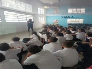 SACS promueve inocuidad alimentaria y salud preventiva en la Unidad Educativa Nacional Juana Pacheco