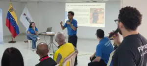 Trabajadores de MinSalud fortalecen sus conocimientos en taller de lengua y señas